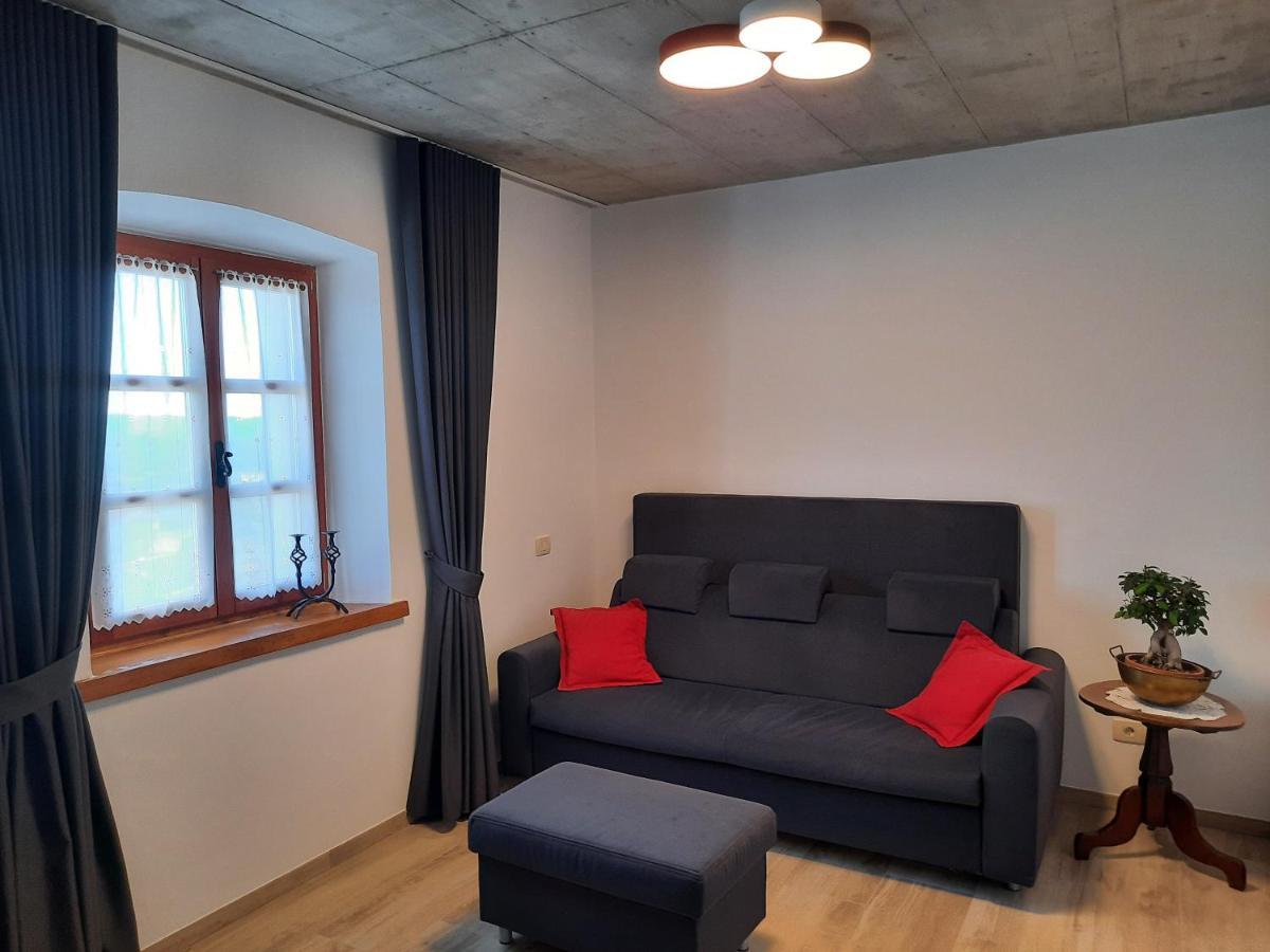 Apartmaji In Sobe Odlicna Hisa Štanjel Exteriör bild