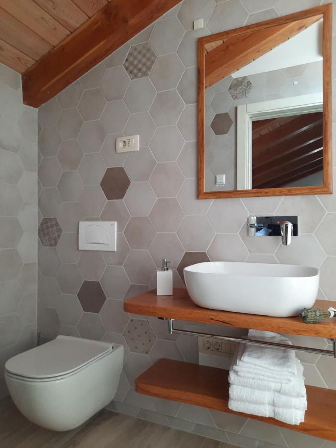 Apartmaji In Sobe Odlicna Hisa Štanjel Exteriör bild