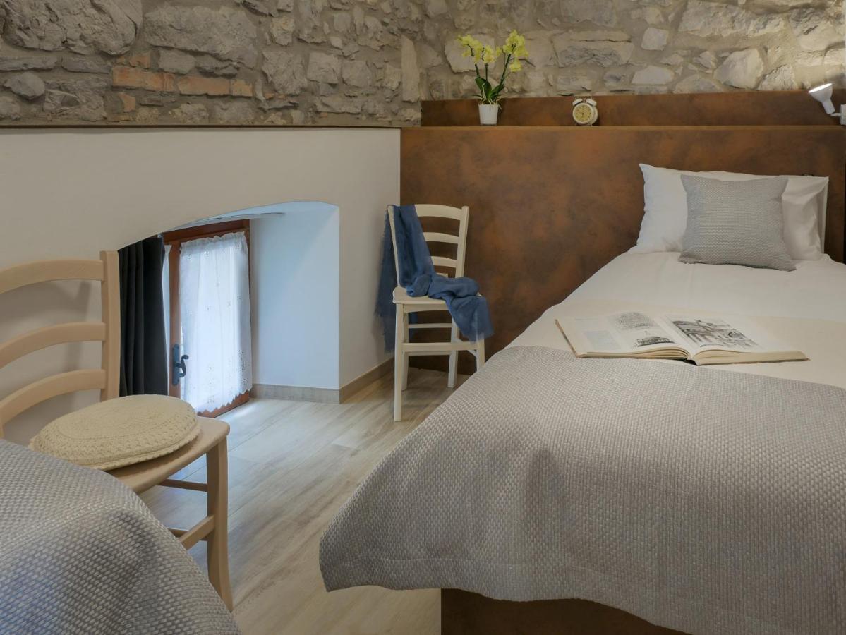 Apartmaji In Sobe Odlicna Hisa Štanjel Exteriör bild
